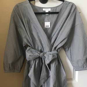 Motherhood striped tie blouse